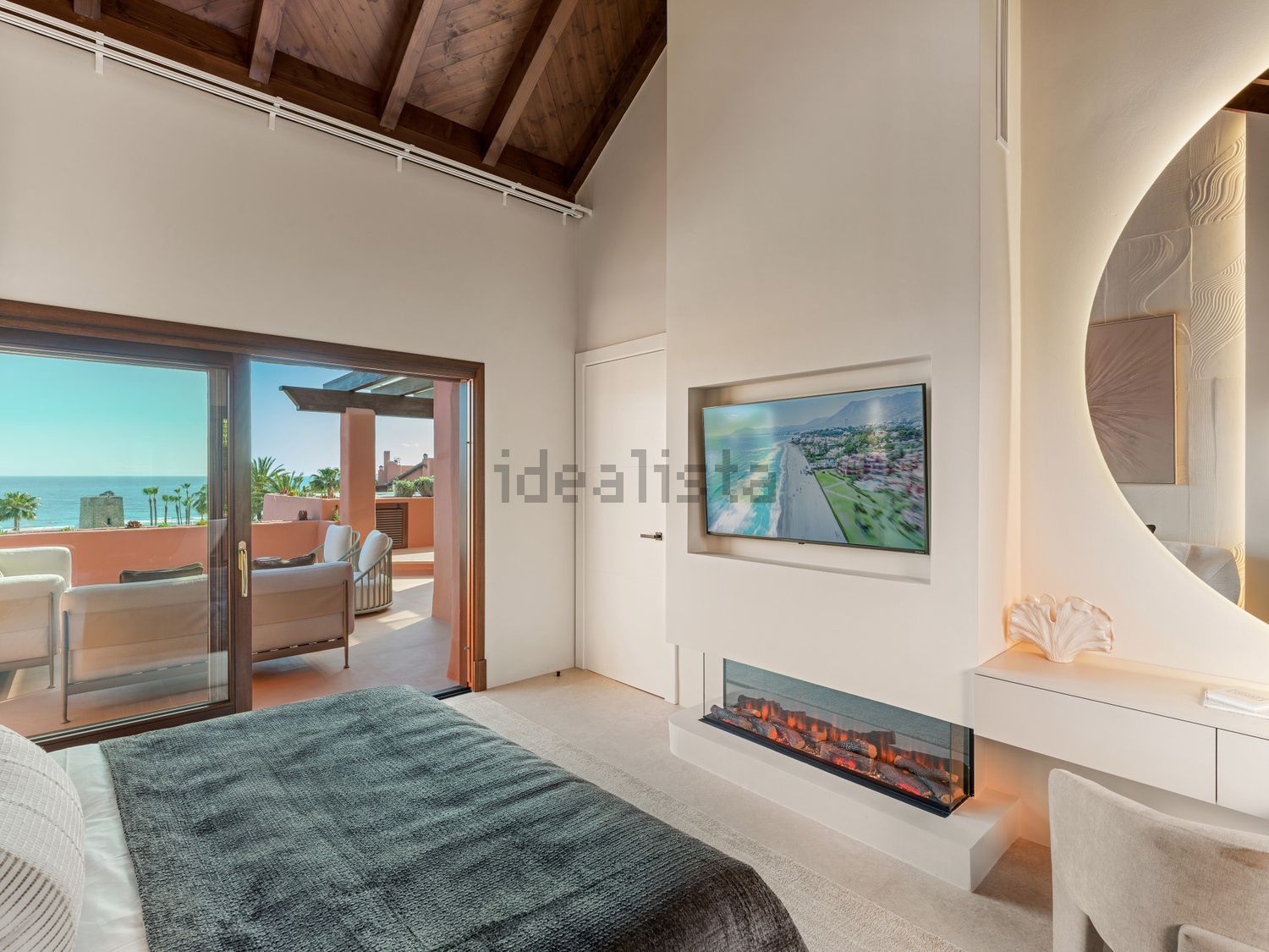 Duplex em primeira linha de praia em Estepona — Quarto