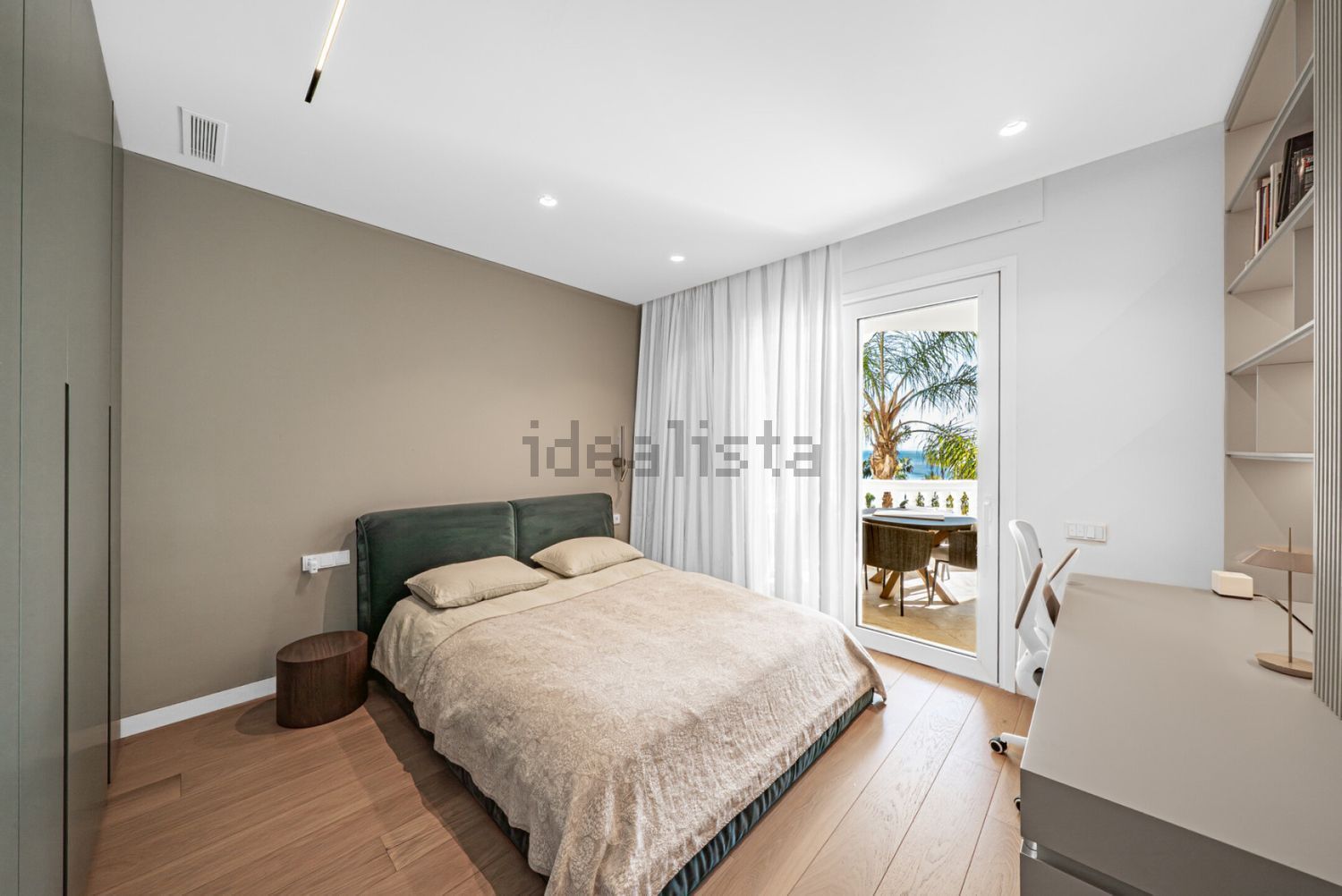 Wohnung in erste Strandlinie in Estepona — Schlafzimmer