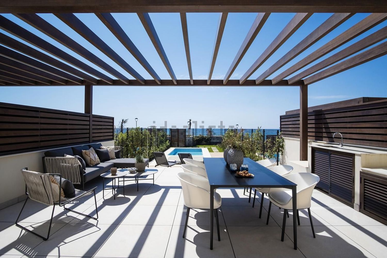 Apartamento em primeira linha de praia em Estepona