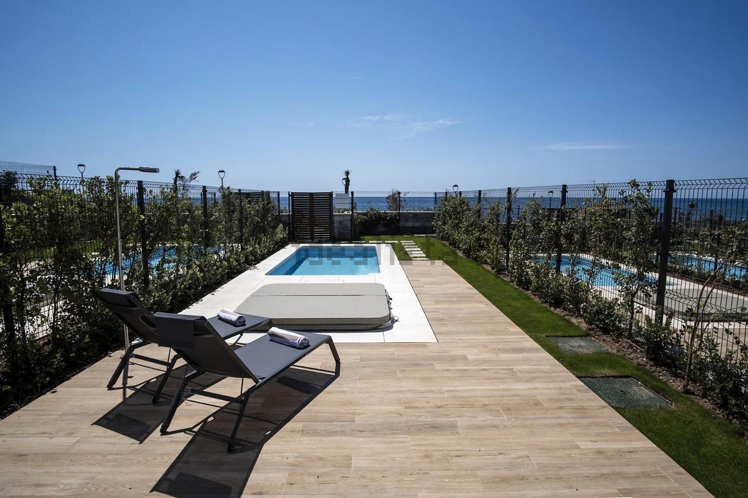 Beachfront flat in Estepona — Bathroom