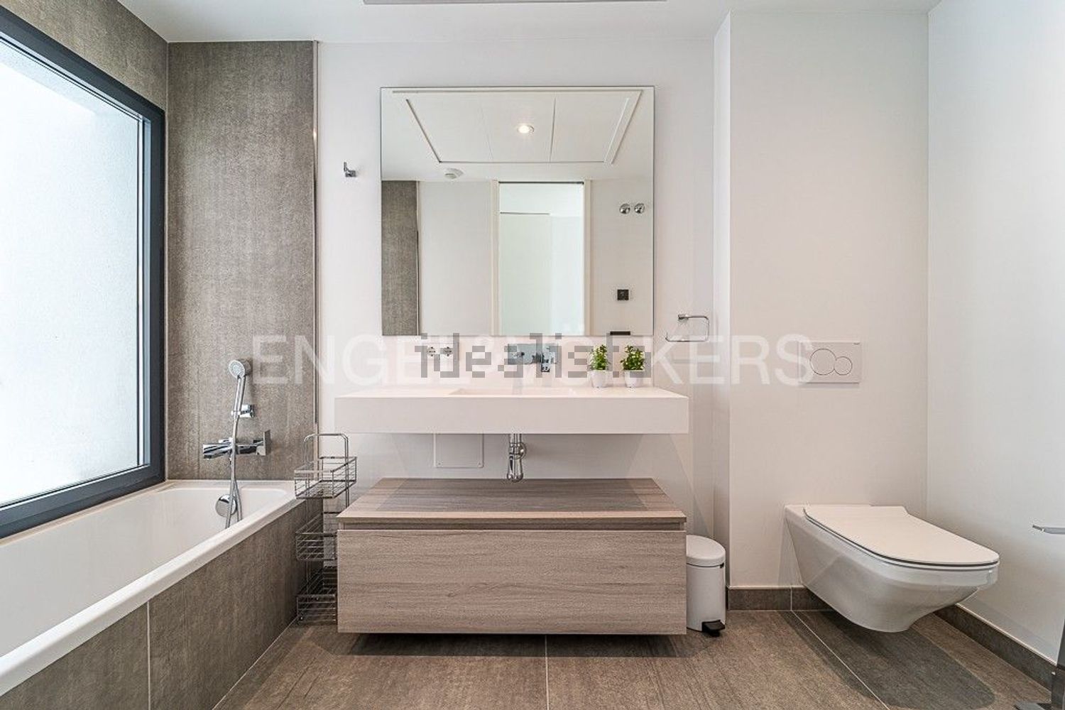 Chalet avec accès direct à la plage à Estepona — Sanitaires