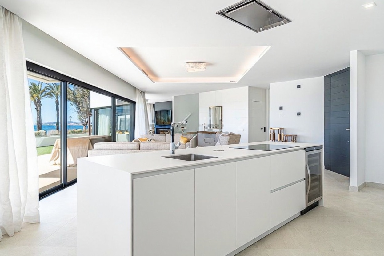 Chalet com acesso direto à praia em Estepona — Cozinha