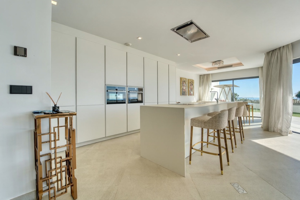Chalet com acesso direto à praia em Estepona — Cozinha