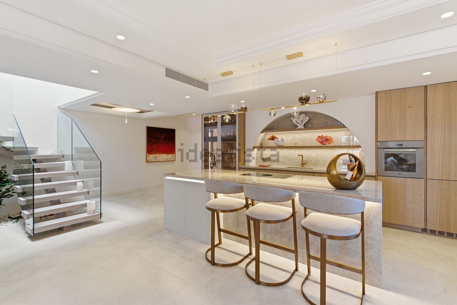 Beachfront duplex in Estepona — Kitchen