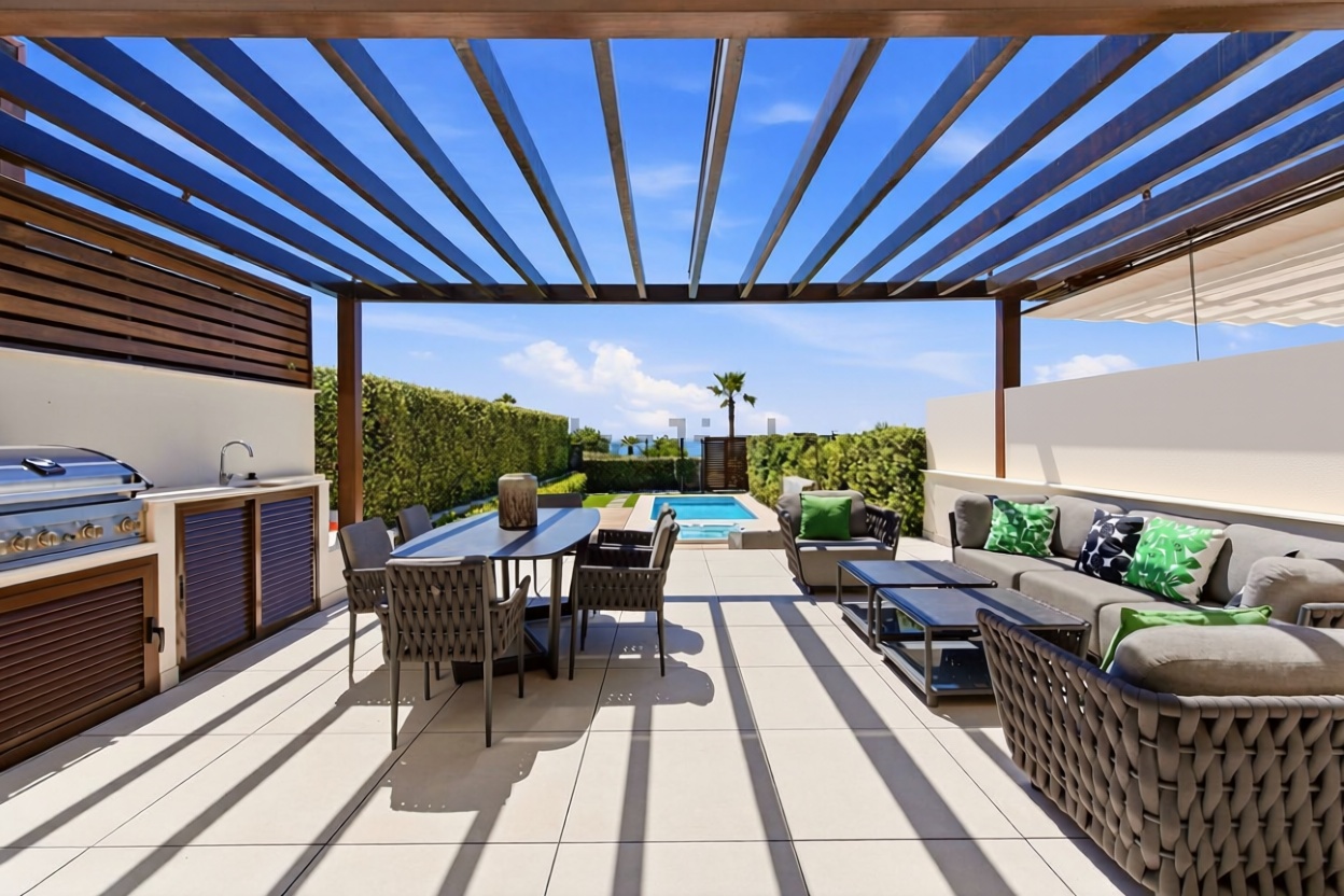 Chalet avec accès direct à la plage à Estepona