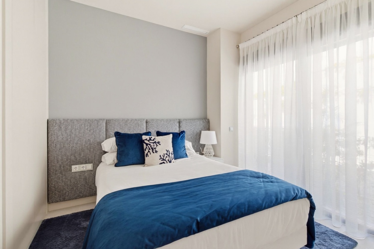 Chalet avec accès direct à la plage à Estepona — Chambre