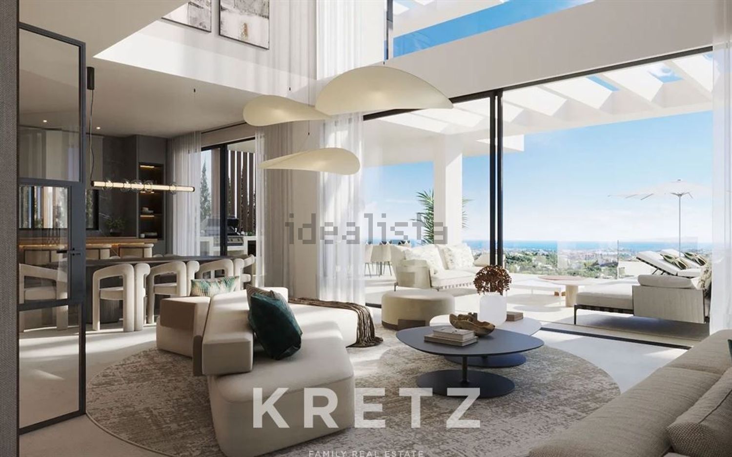 Chalet with direct beach access in Estepona — Living room