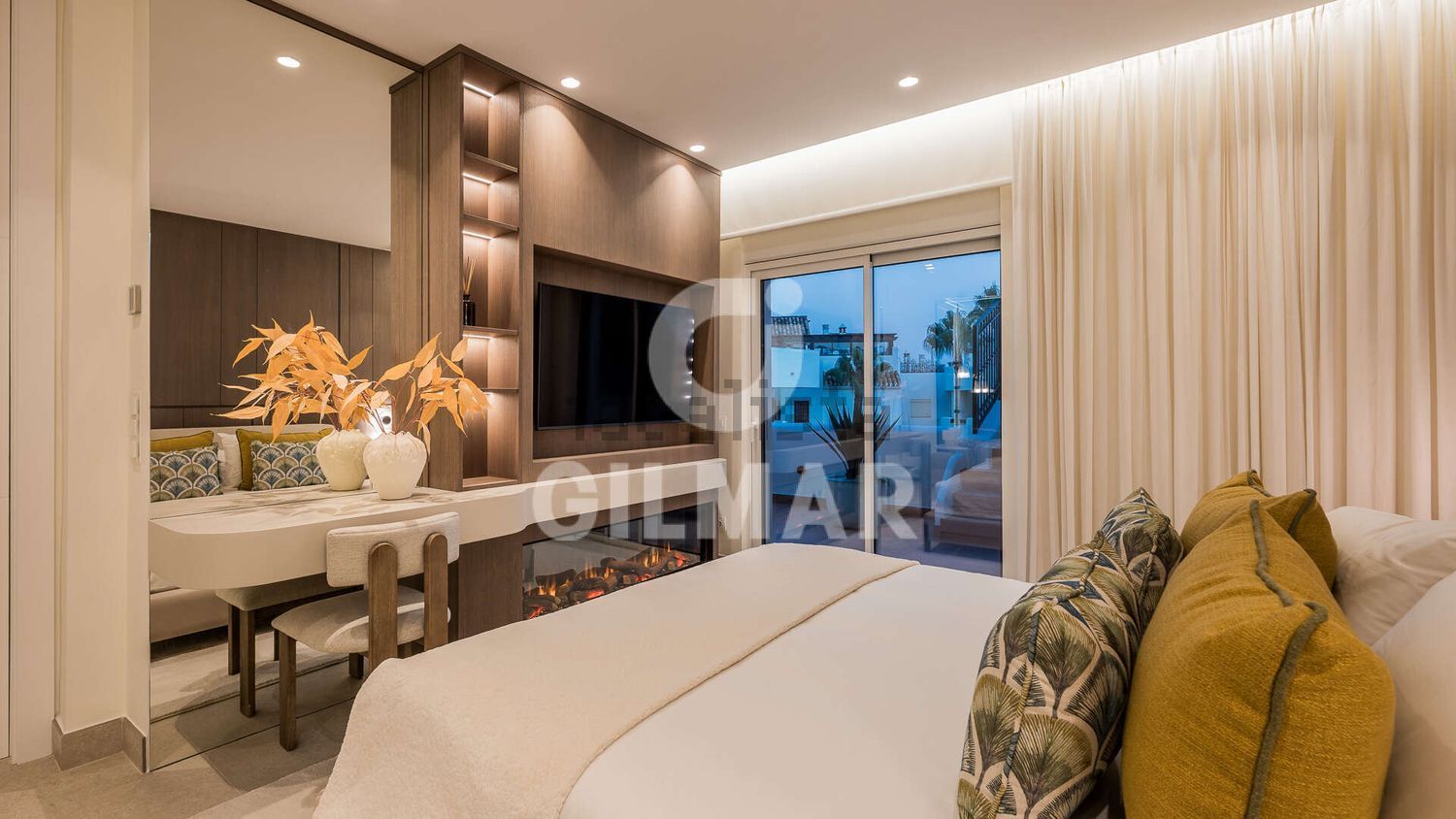 Ático en primera línea de mar en Estepona — Baño