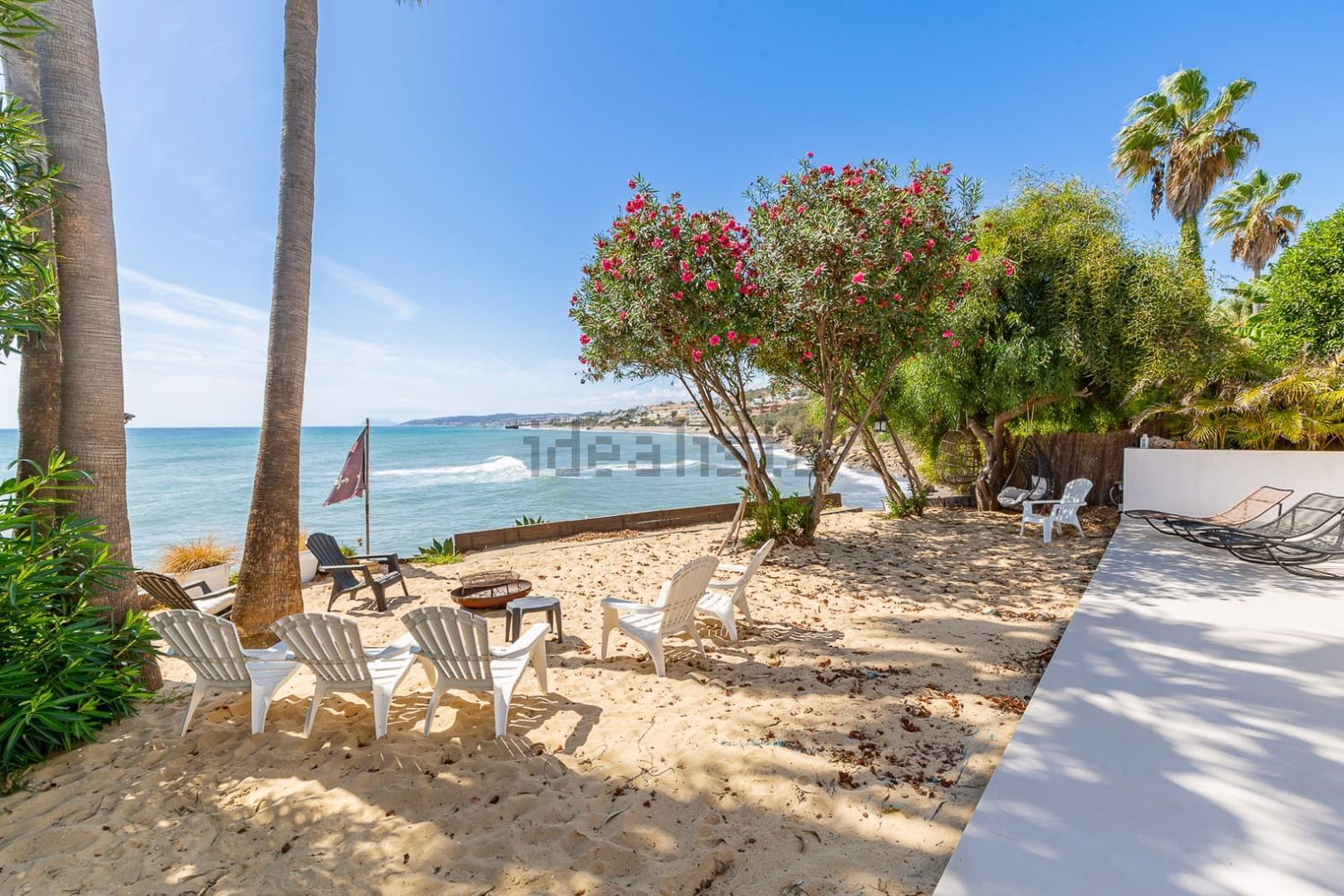 Chalet avec accès direct à la plage à Estepona — Vue mer