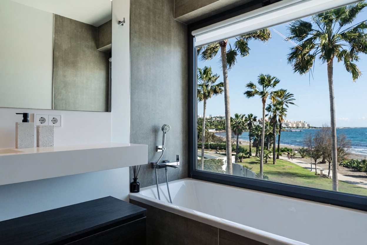 Chalet avec accès direct à la plage à Estepona — Sanitaires