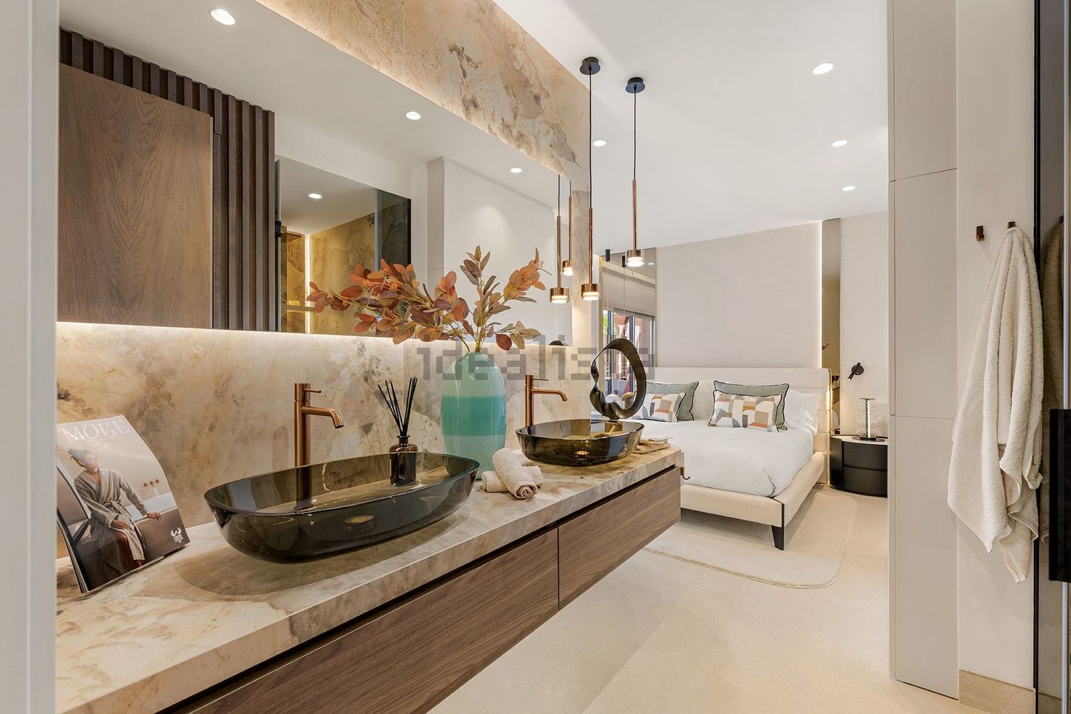 Beachfront flat in Estepona — Bathroom
