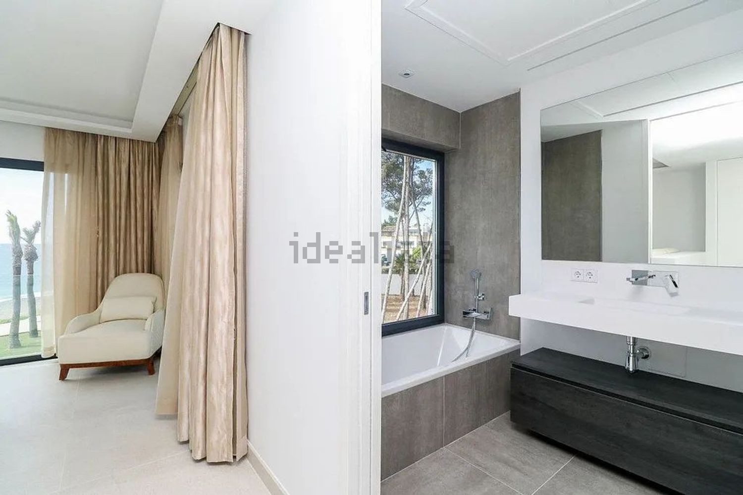 Chalet avec accès direct à la plage à Estepona — Sanitaires