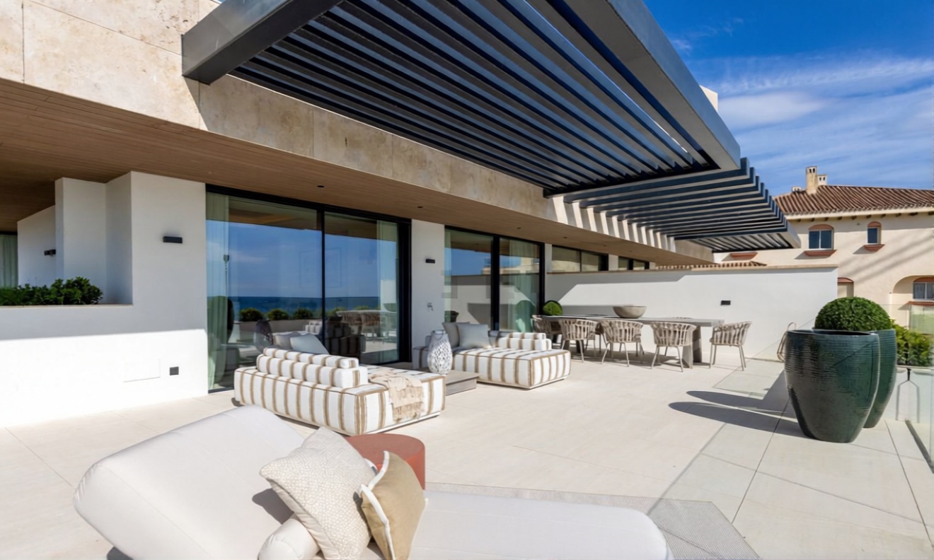 Apartamento em primeira linha de praia em Estepona