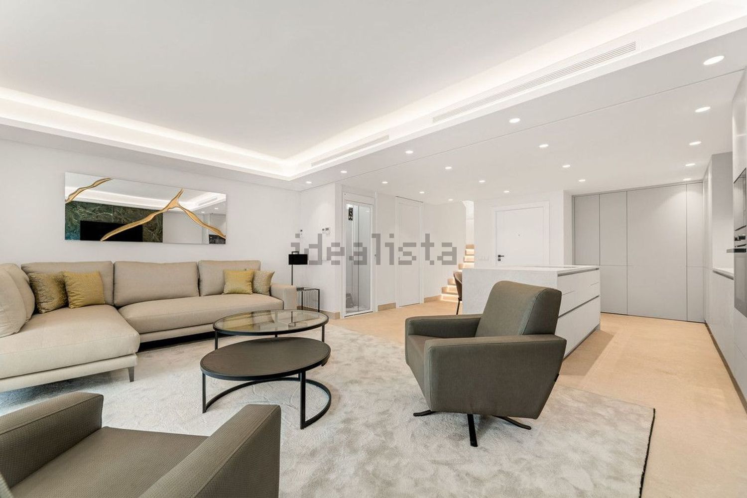 Chalet avec accès direct à la plage à Estepona — Séjour