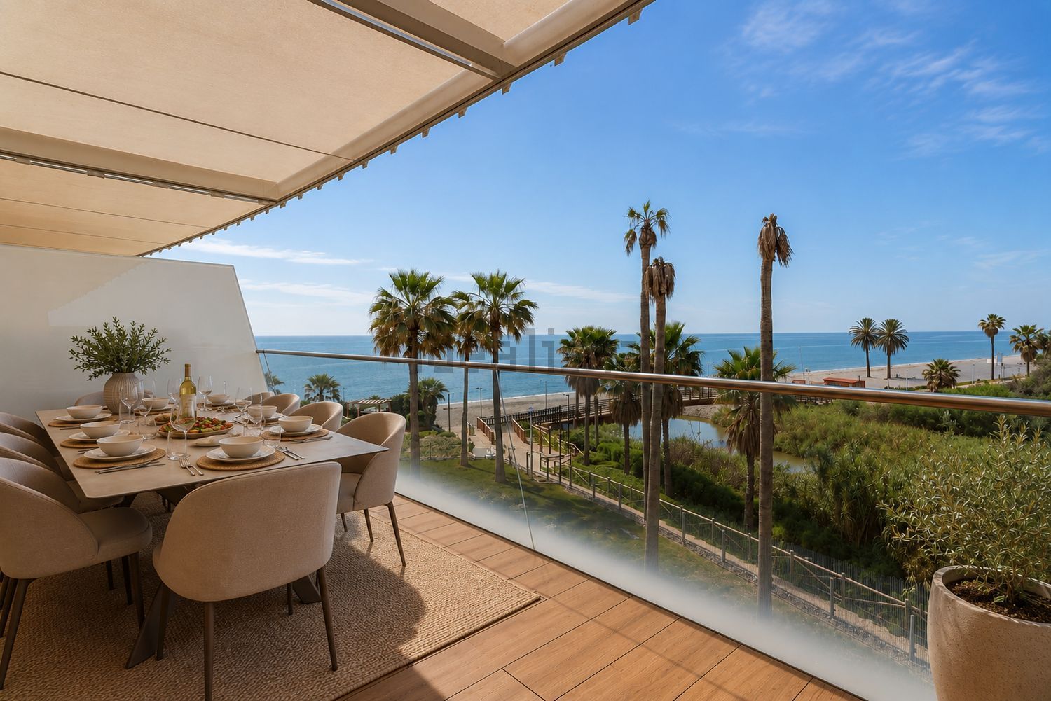Appartement en première ligne de plage à Estepona