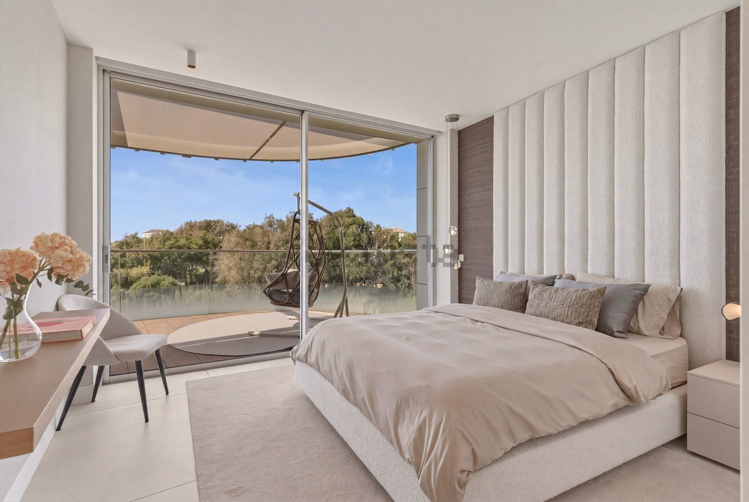 Appartement en première ligne de plage à Estepona — Chambre