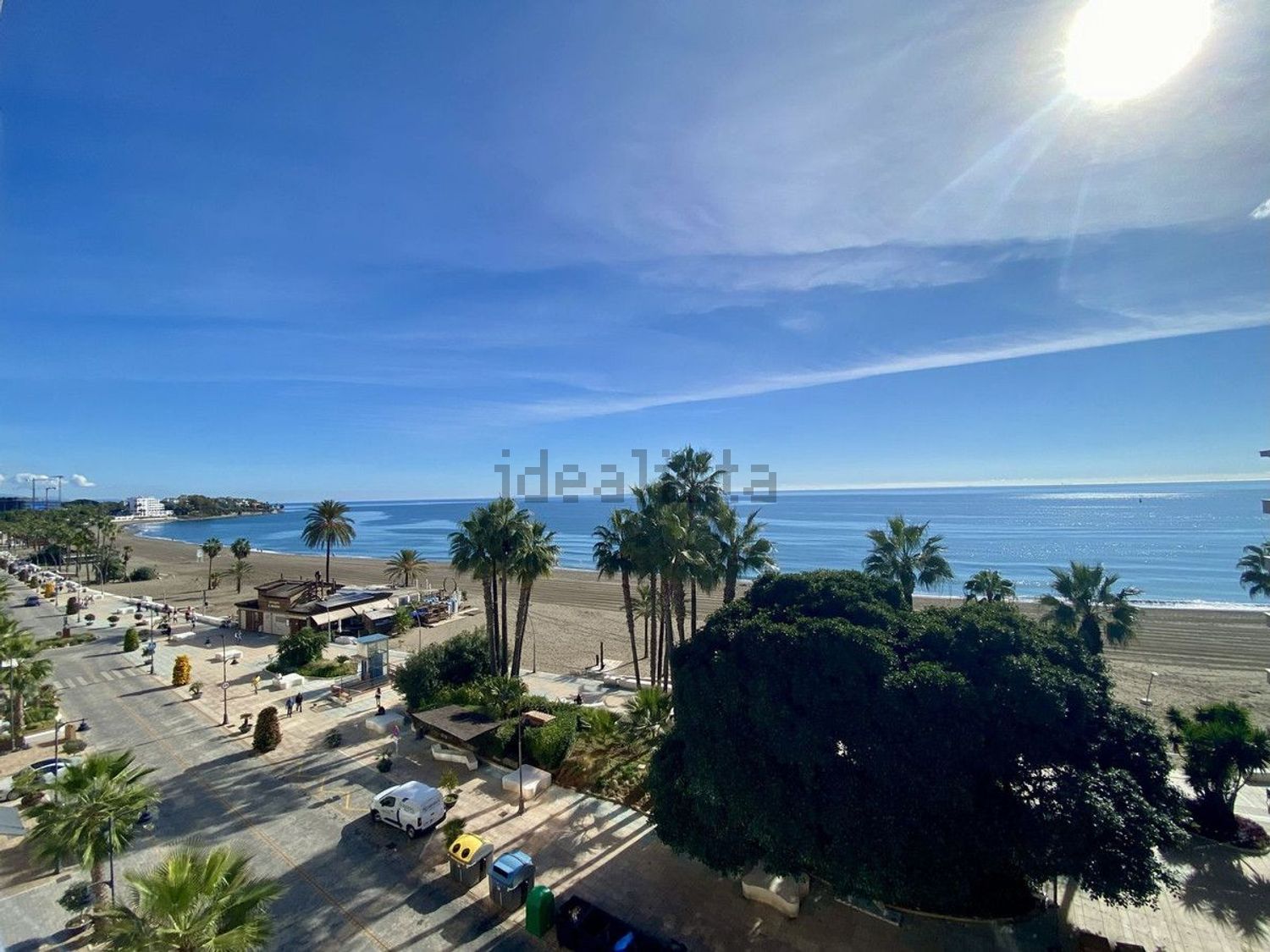 Seafront attic in Estepona — Sea view