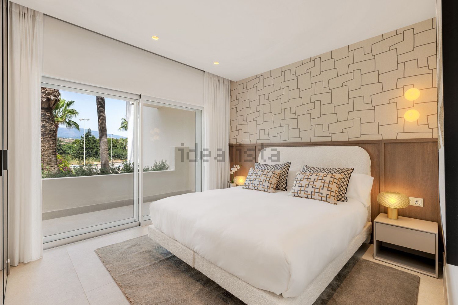 Appartement en première ligne de plage à Estepona — Chambre
