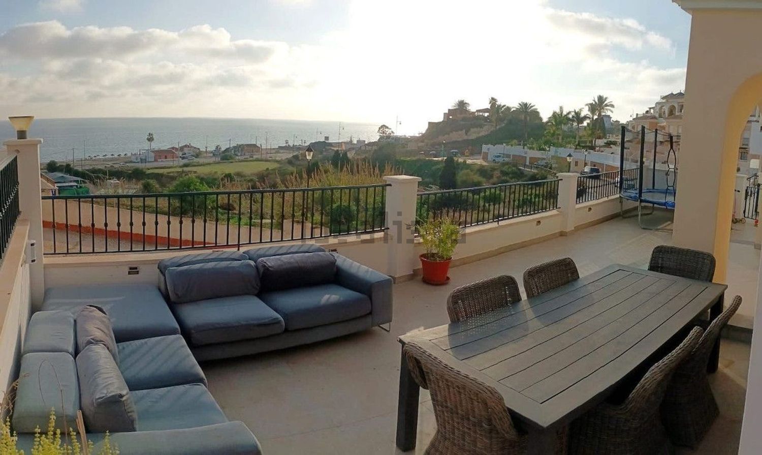 Chalet mit direkter Strandzugang in Torrox