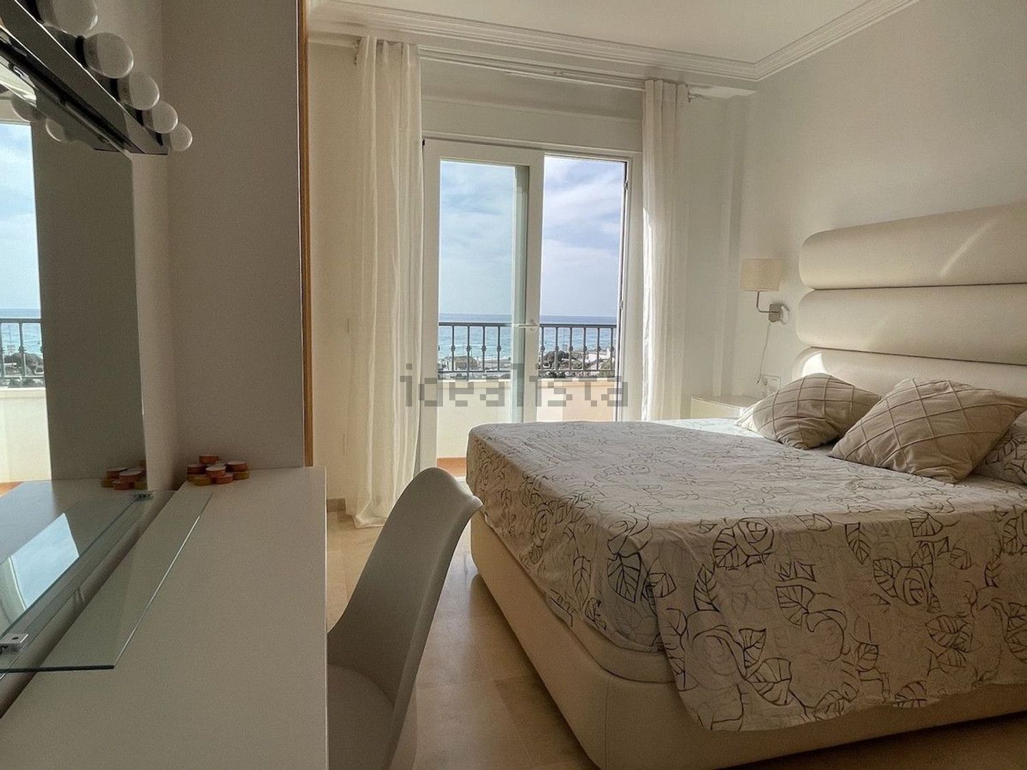 Chalet avec accès direct à la plage à Torrox — Chambre