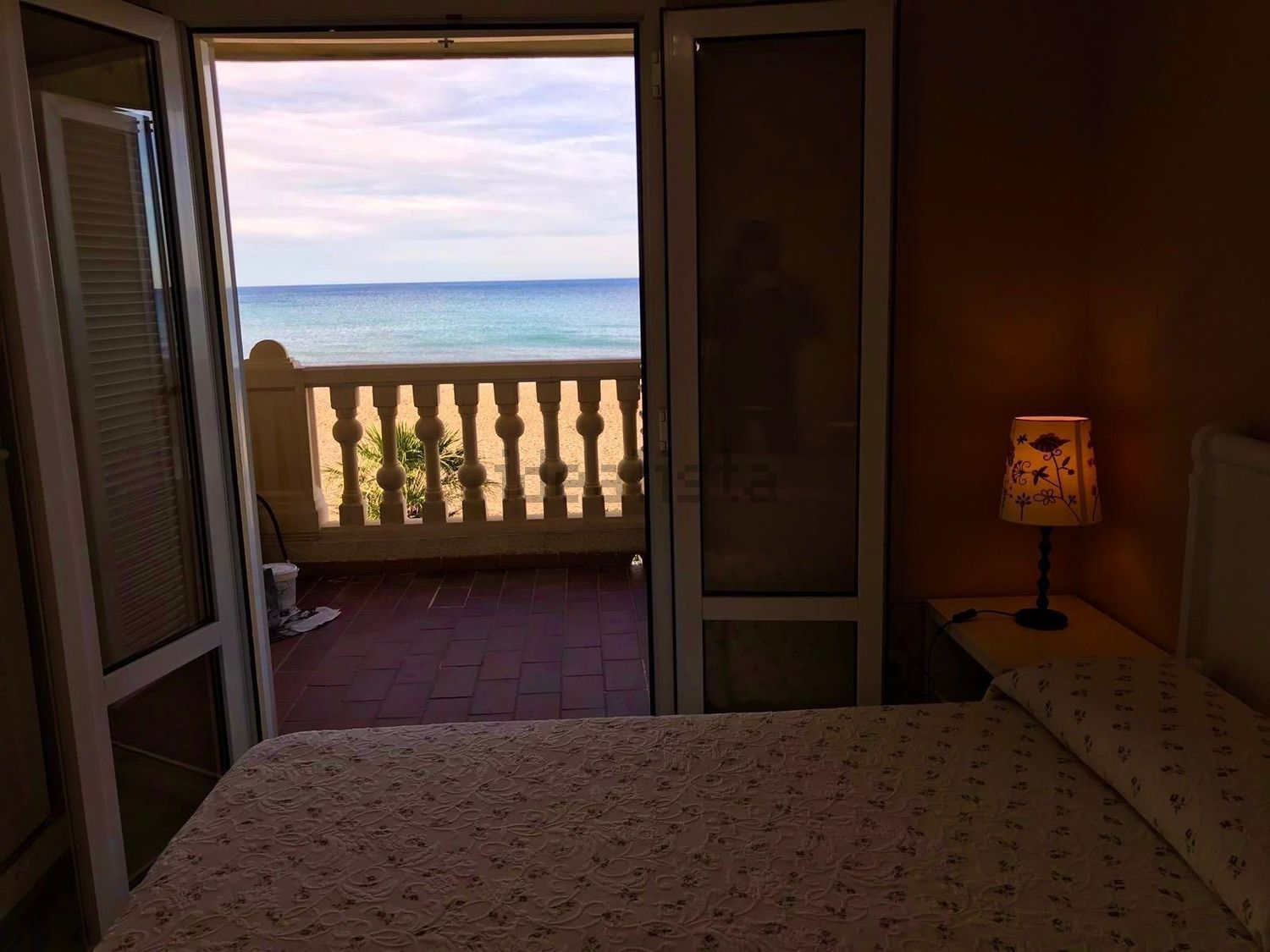 Beachfront flat in Salinas — Bedroom