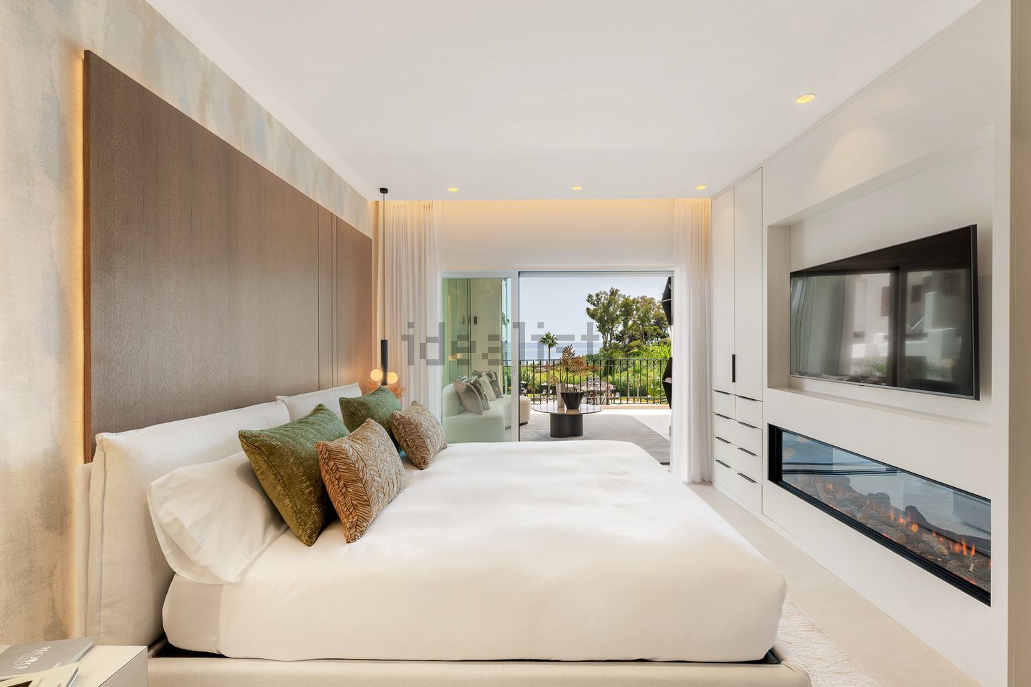 Appartement en première ligne de plage à Estepona — Chambre