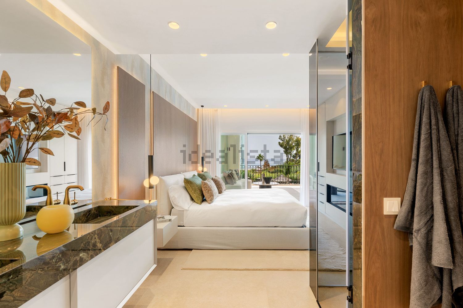Appartement en première ligne de plage à Estepona — Chambre