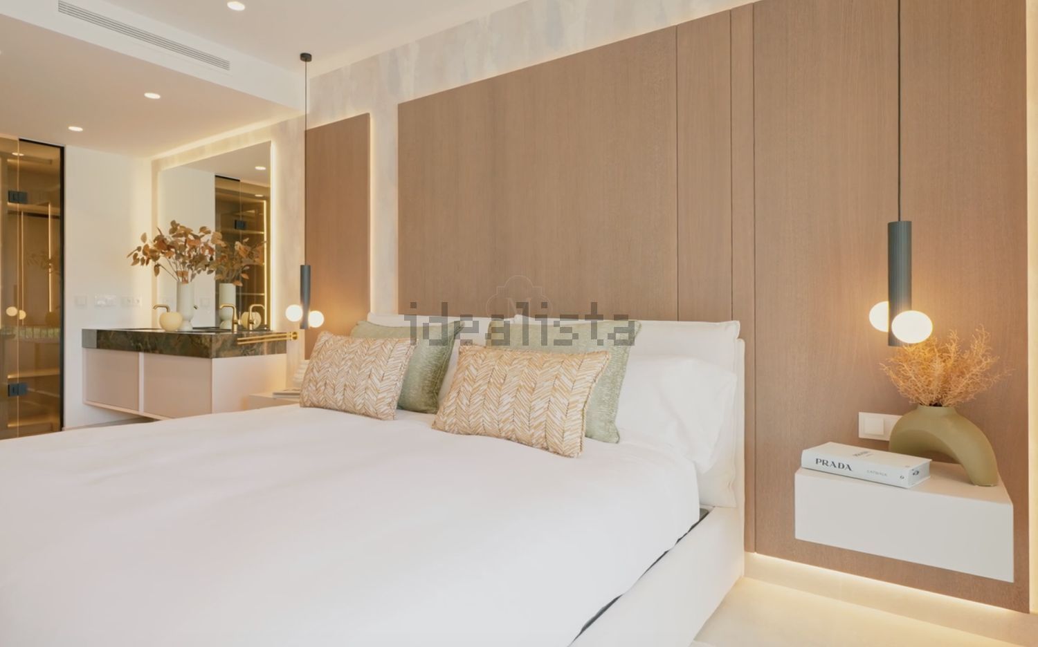 Appartement en première ligne de plage à Estepona — Chambre
