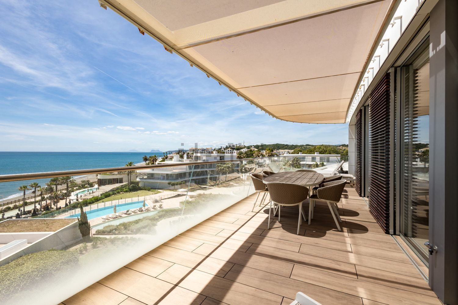 Appartement en première ligne de plage à Estepona