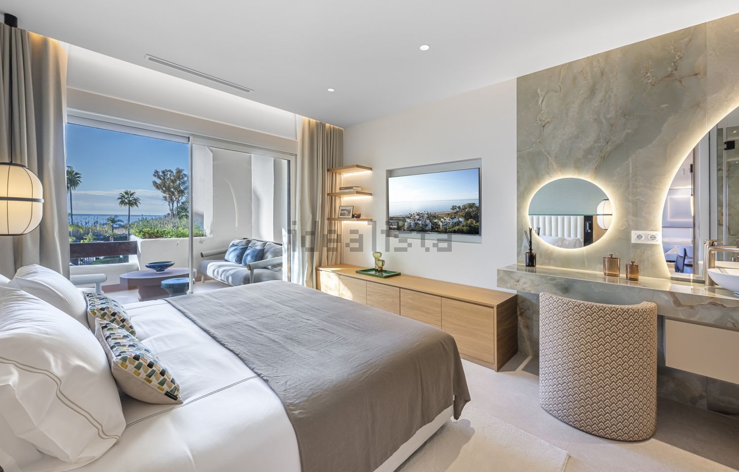 Appartement en première ligne de plage à Estepona — Chambre