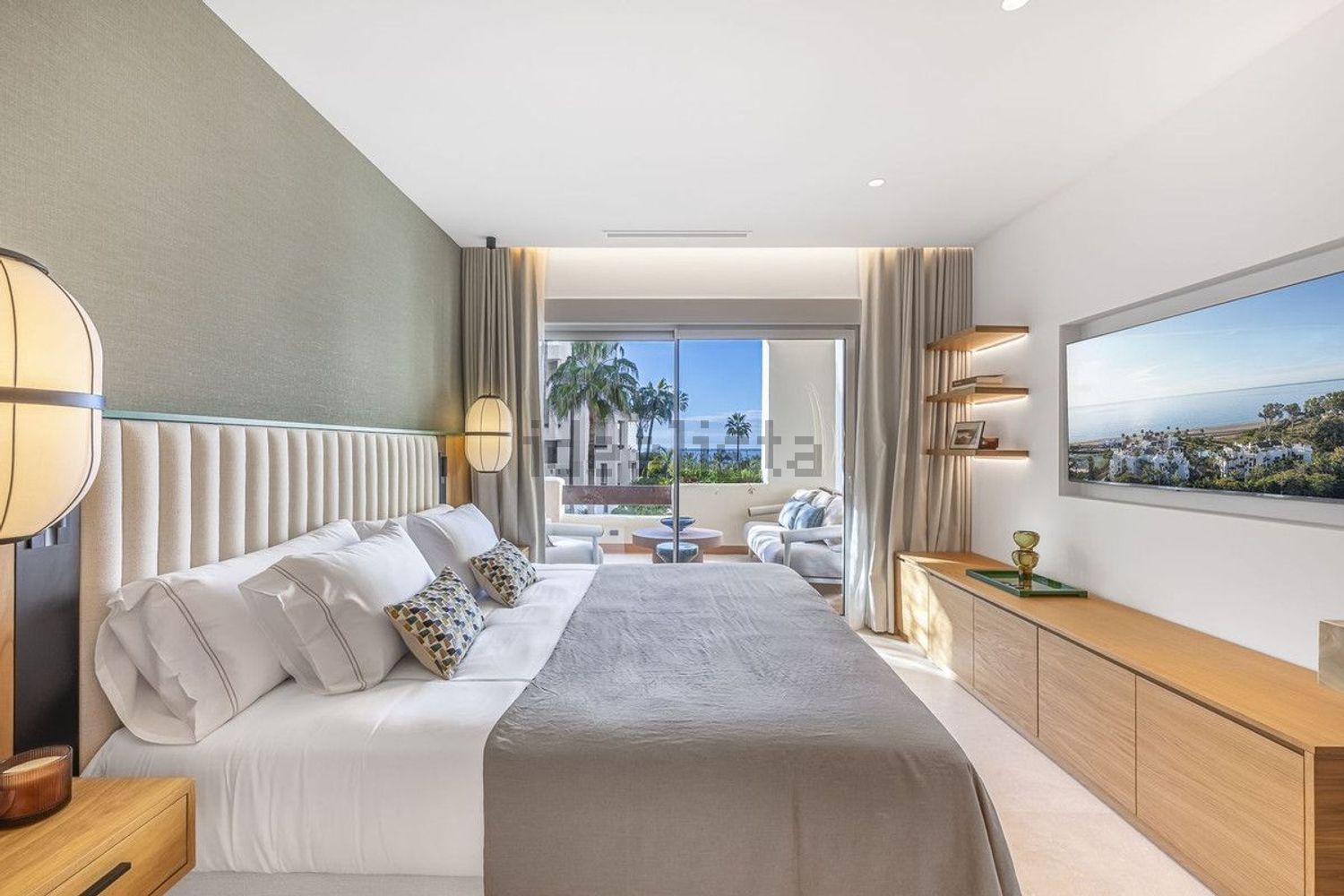Wohnung in erste Strandlinie in Estepona — Schlafzimmer