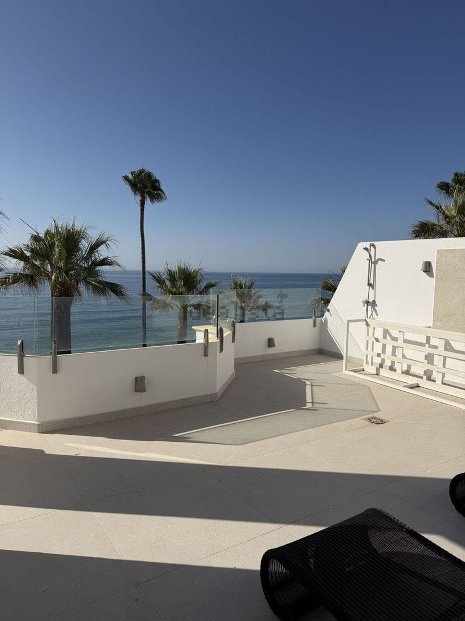 Penthouse in erste Meereslinie in Estepona