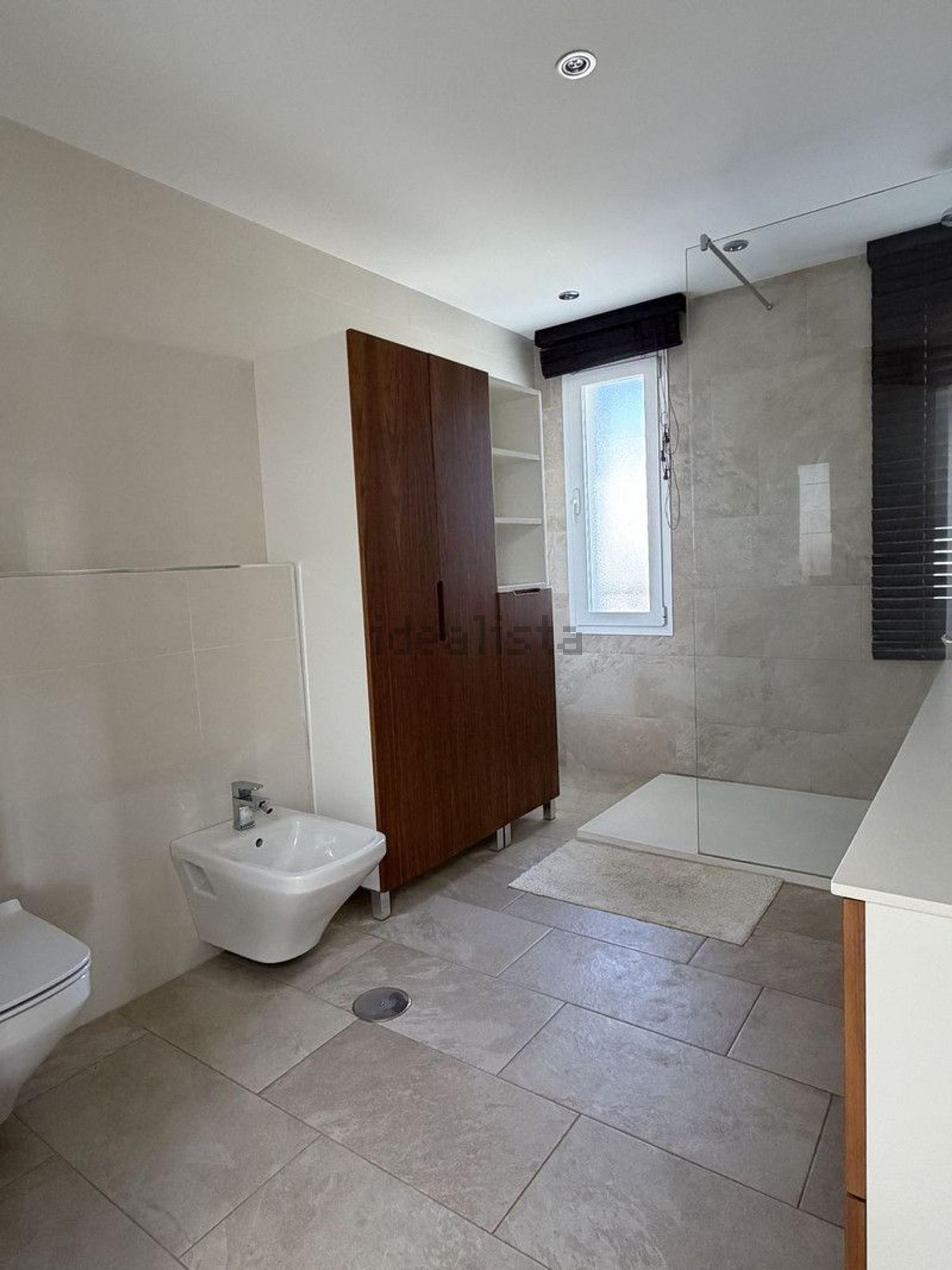 Seafront attic in Estepona — Bathroom