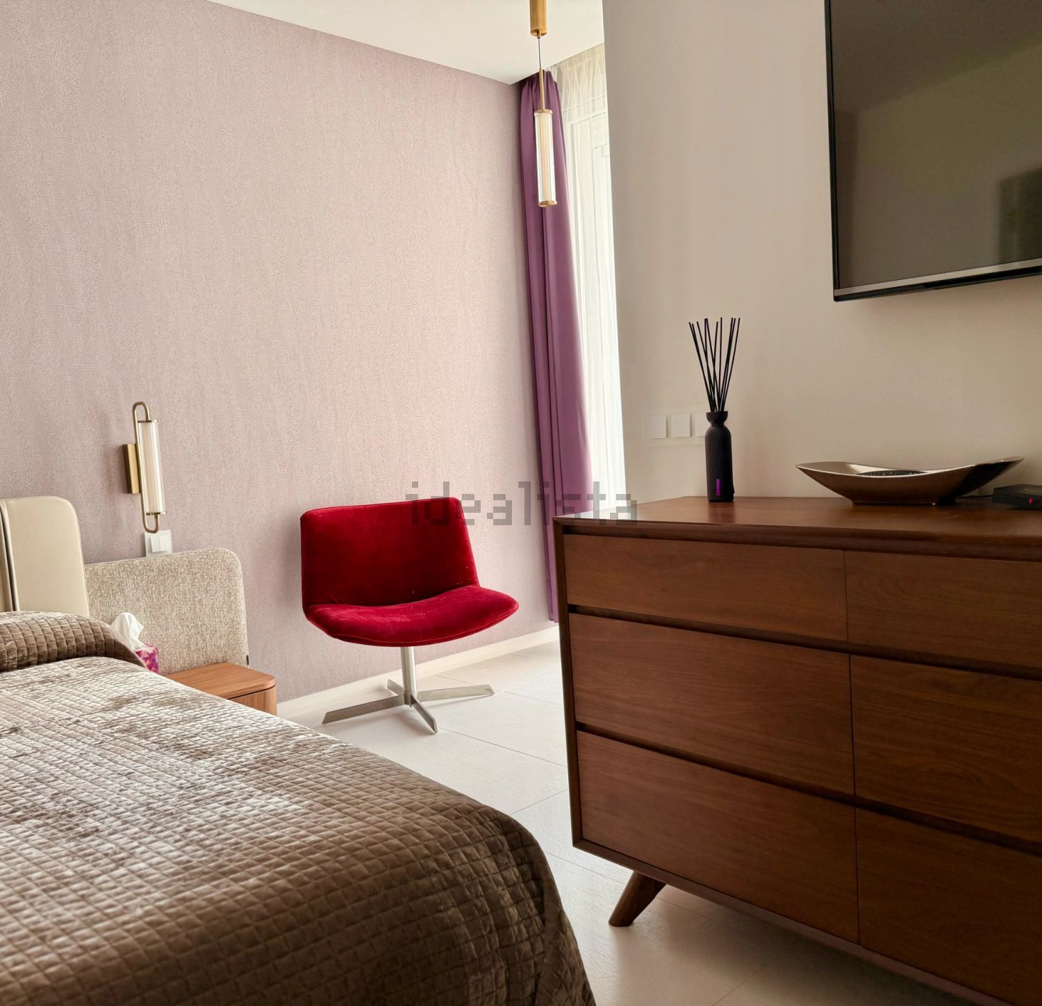 Wohnung in erste Strandlinie in Estepona — Schlafzimmer