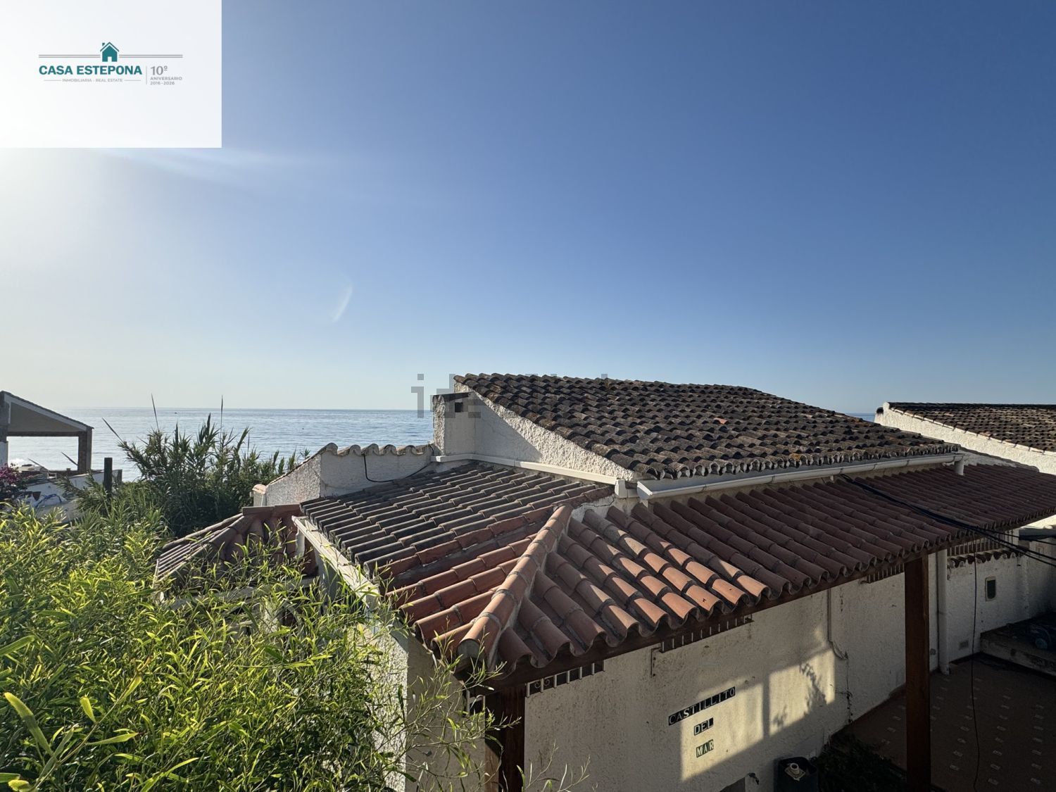 Chalet mit direkter Strandzugang in Estepona — Meerblick