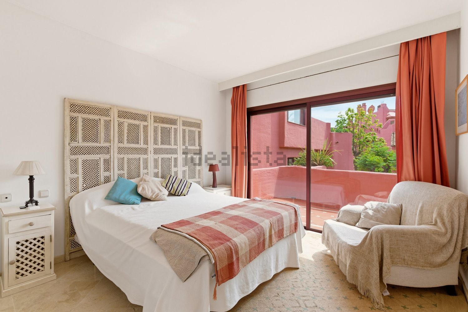 Duplex in erste Strandlinie in Estepona