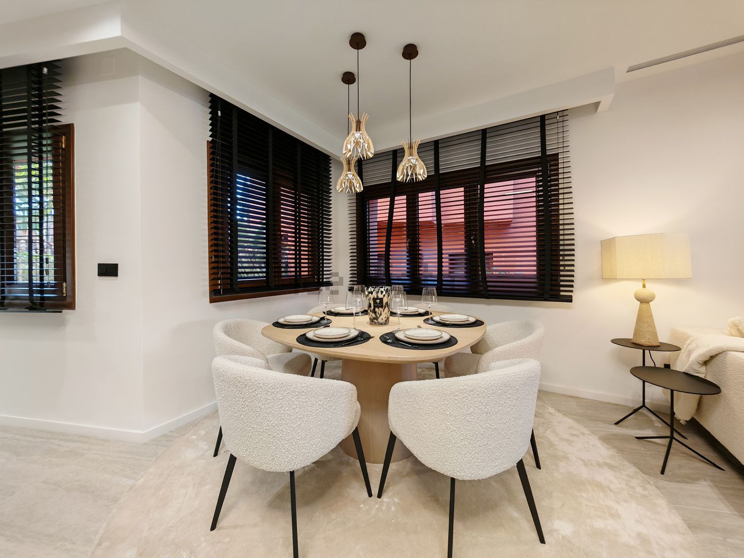 Apartamento em primeira linha de praia em Estepona — Quarto