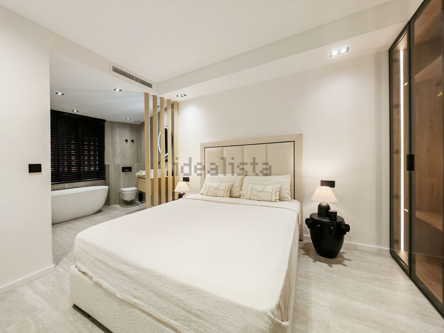 Apartamento em primeira linha de praia em Estepona — Quarto