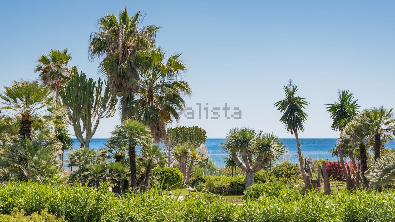 Wohnung in erste Strandlinie in Estepona