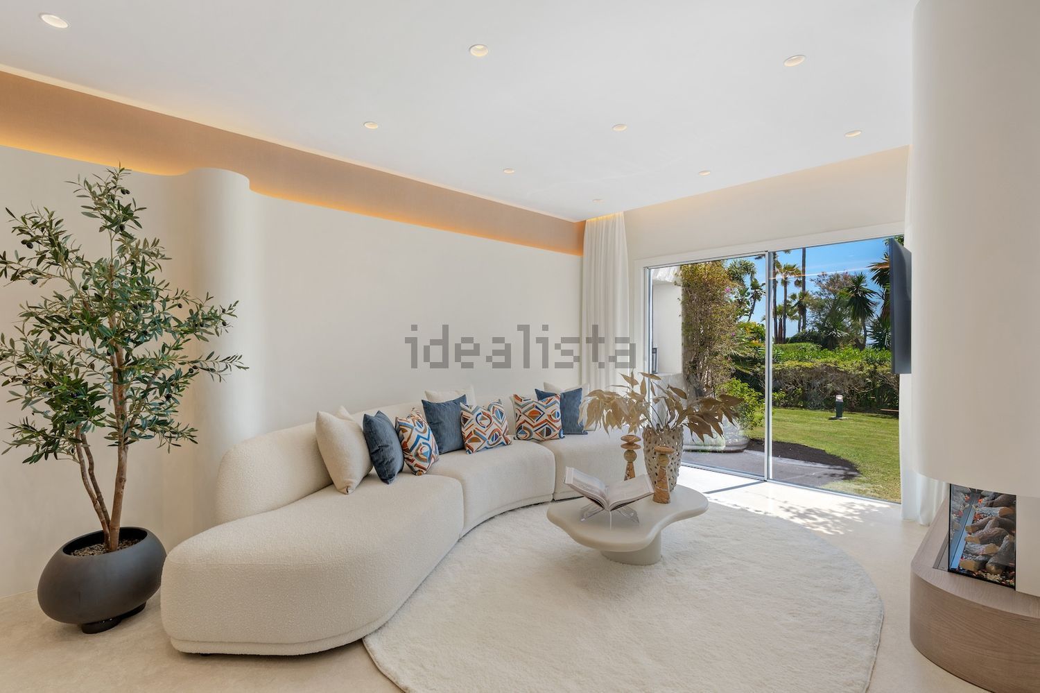 Apartamento em primeira linha de praia em Estepona — Cozinha