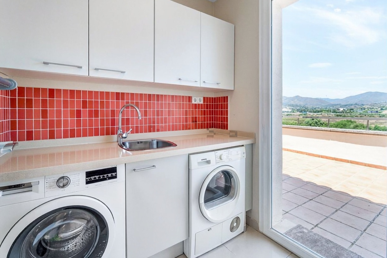 Duplex in erste Strandlinie in Estepona — Küche