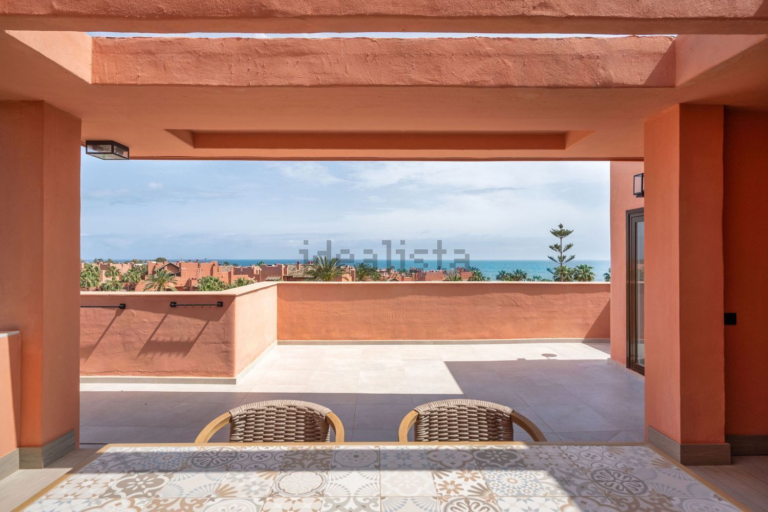 Seafront attic in Estepona