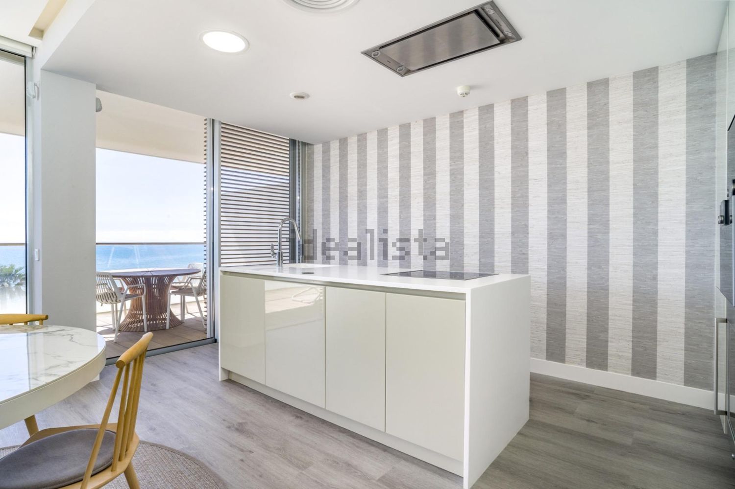 Квартира первая линия пляжа в Estepona — Кухня