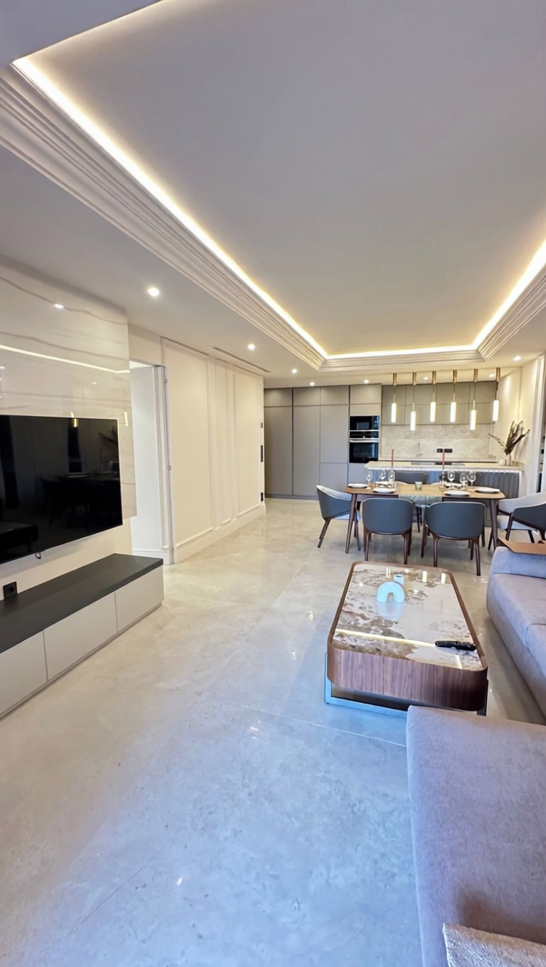 Wohnung in erste Strandlinie in Estepona — Wohnzimmer
