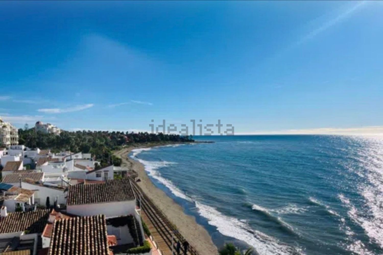 Chalet com acesso direto à praia em Estepona — Vista mar