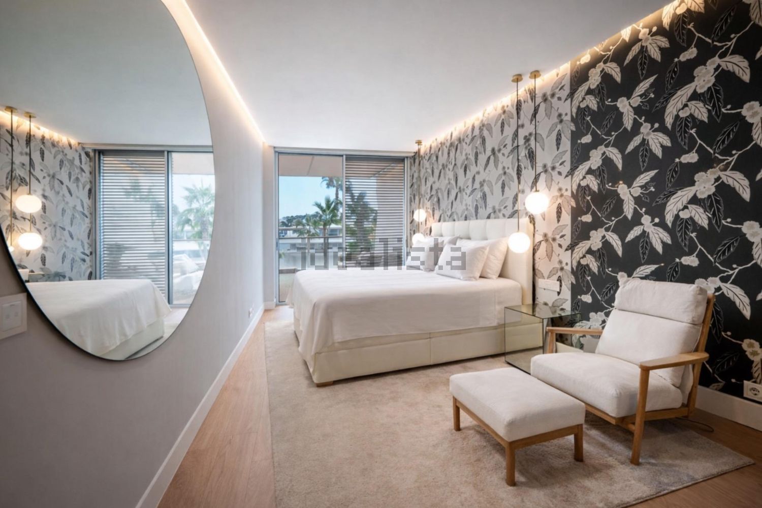 Квартира первая линия пляжа в Estepona — Спальня