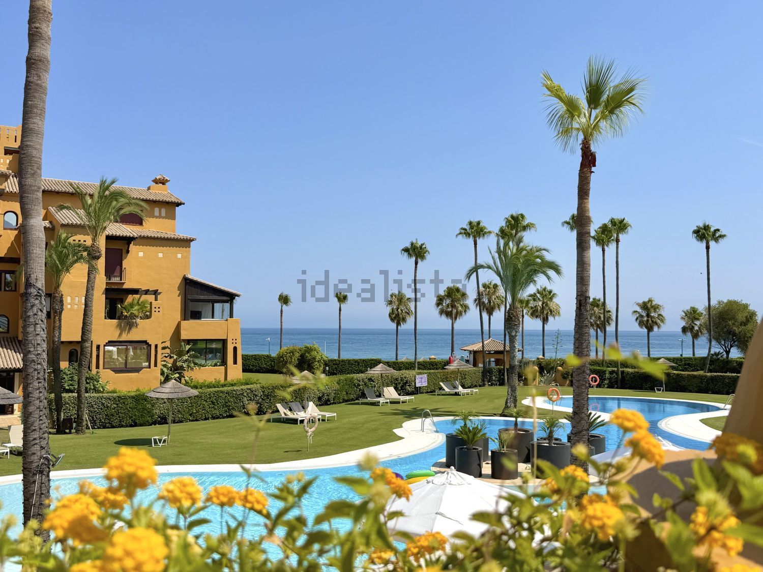Casa com acesso direto à praia em Estepona — Vista mar