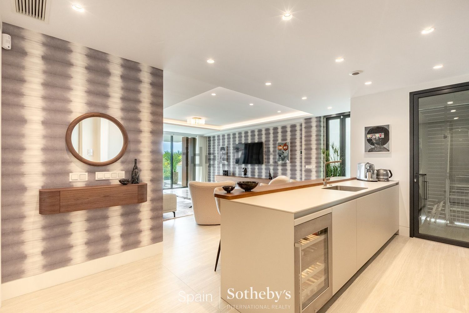 Apartamento em primeira linha de praia em Estepona — Cozinha