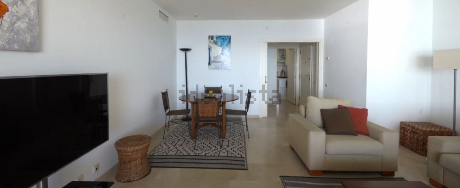 Квартира первая линия пляжа в Estepona — Гостиная