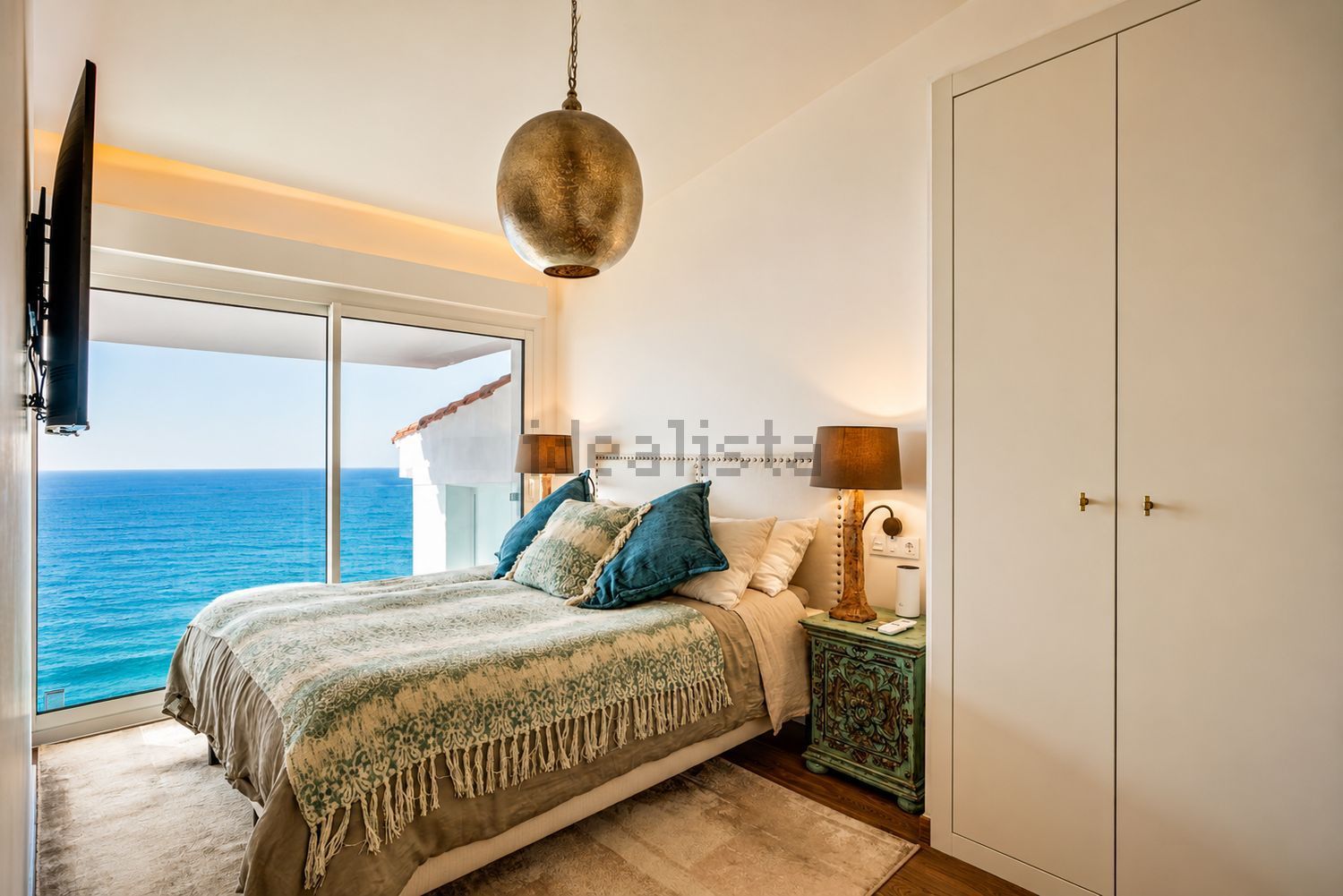 Duplex em primeira linha de praia em Estepona — Quarto